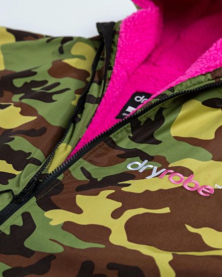Picture of dryrobe® Advance Long Sleeve - Camouflage Pink