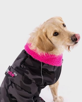 Picture of dryrobe® Dog - Black Camo Pink